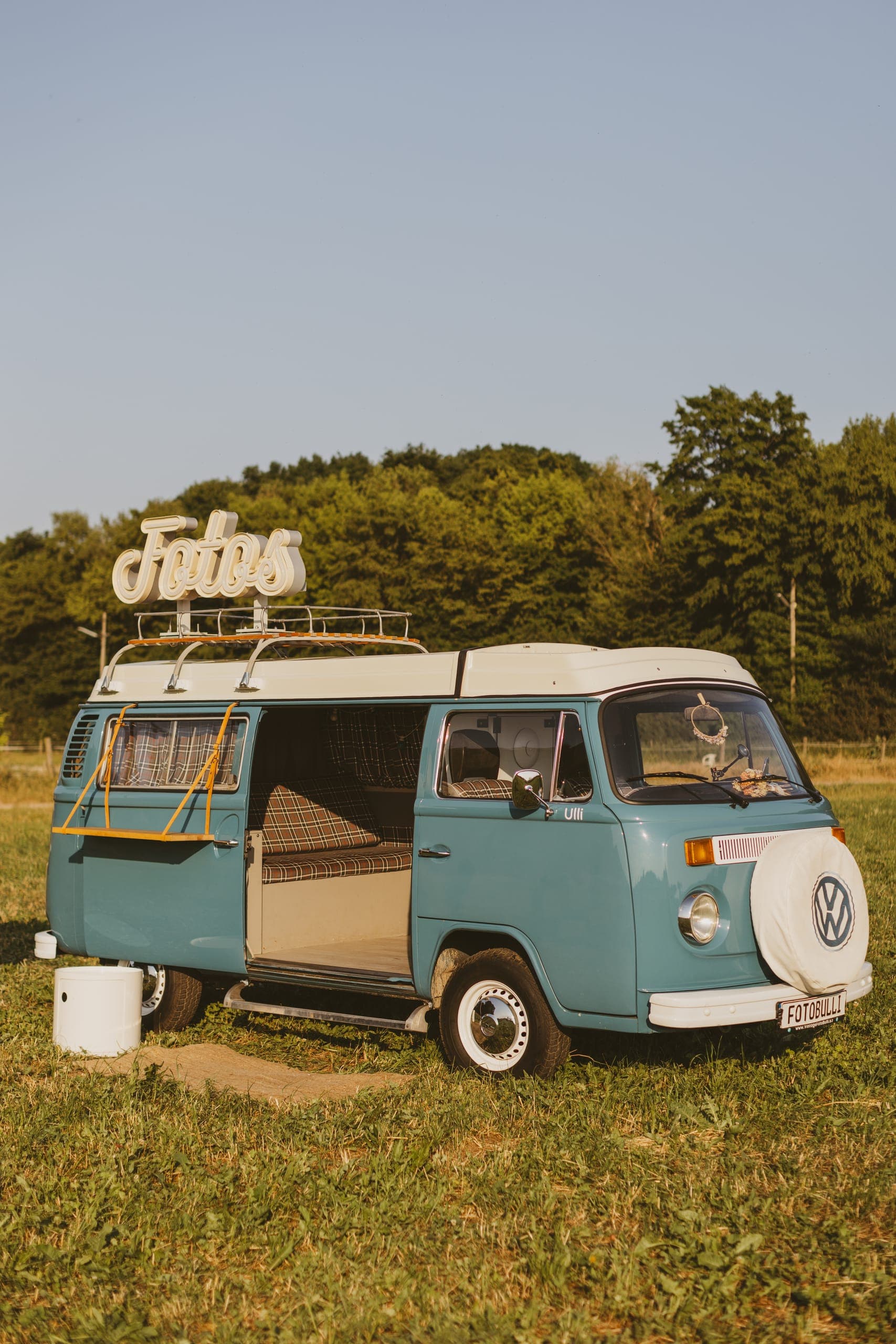 Ulli — Fotobulli in Neptunblau (Köln)